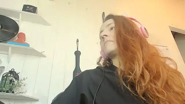 jessiburningheels online show from June 15, 2026, 1:02 pm