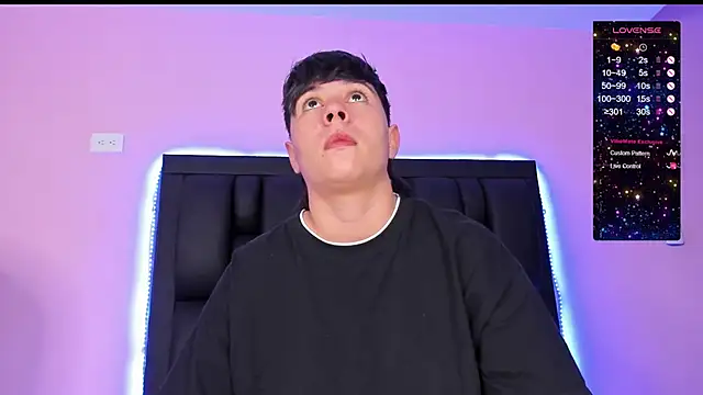 AbbySmiitth  online show from February 25, 2025, 3:38 pm