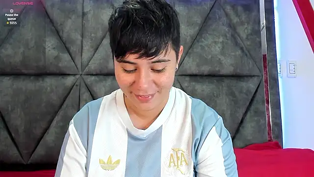 AbbySmiitth  online show from February 13, 2026, 12:56 pm