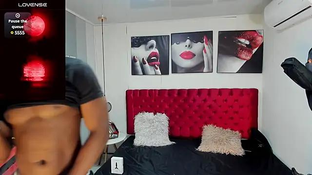 Snapshot of KENDER21_ chatting on January 18, 2025, 1:08 pm KENDER21 online show from January 18, 2025, 1:08 pm