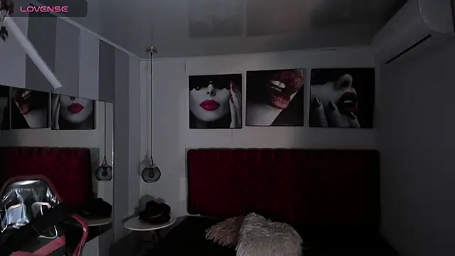 Snapshot of KENDER21_ chatting on February 2, 2025, 12:46 pm KENDER21 online show from February 2, 2025, 12:46 pm