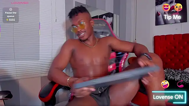 Snapshot of KENDER21_ chatting on March 6, 2025, 4:17 pm KENDER21 online show from March 6, 2025, 4:17 pm