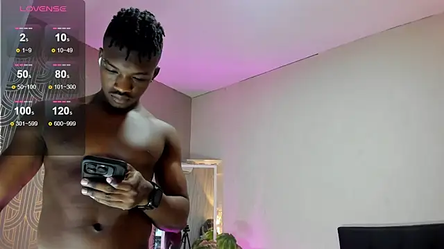 Snapshot of KENDER21_ chatting on March 19, 2025, 3:41 am KENDER21 online show from March 19, 2025, 3:41 am