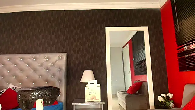 Snapshot of KENDER21_ chatting on September 26, 2025, 8:46 pm KENDER21 online show from September 26, 2025, 8:46 pm