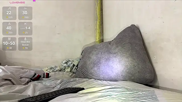 Snapshot of KENDER21_ chatting on November 11, 2025, 3:39 am KENDER21 online show from November 11, 2025, 3:39 am