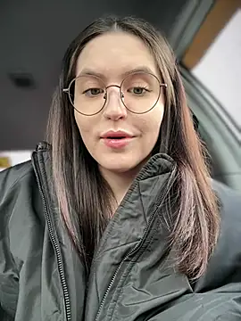 meow girl online show from January 16, 2026, 9:35 am