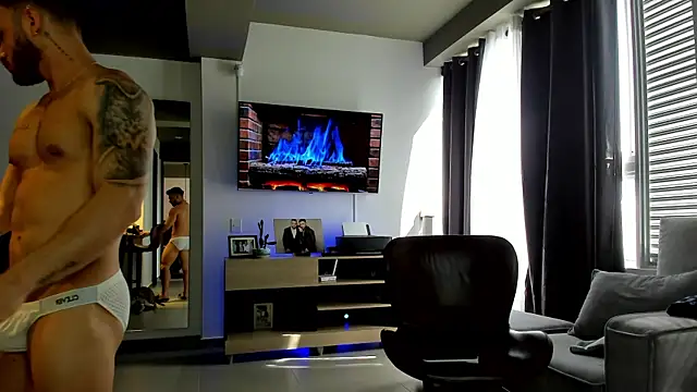 Snapshot of Maximo_Marcelo chatting on January 31, 2025, 3:11 pm Maximo Marcelo online show from January 31, 2025, 3:11 pm