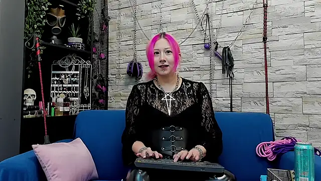 CruelMistress online show from December 20, 2024, 3:25 am