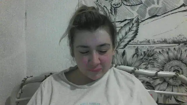 CamilaCherryX online show from February 21, 2026, 7:48 pm