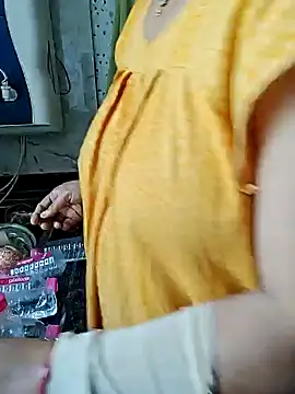 milf-kaira online show from January 11, 2025, 4:59 am