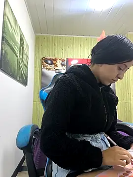 zoe connor19 online show from October 15, 2025, 7:58 pm