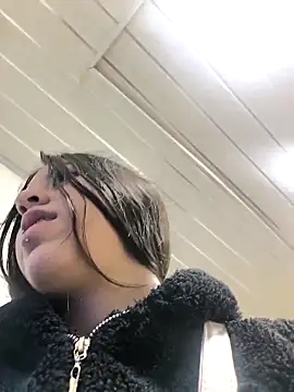 zoe connor19 online show from November 16, 2025, 12:44 pm