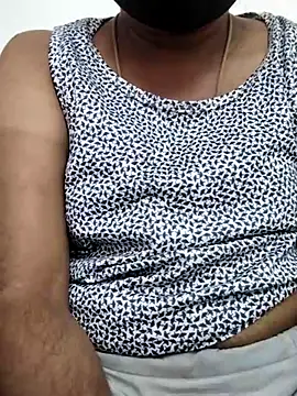 Snapshot of Tamilrojanew chatting on April 9, 2026, 2:44 am Tamilrojanew online show from April 9, 2026, 2:44 am