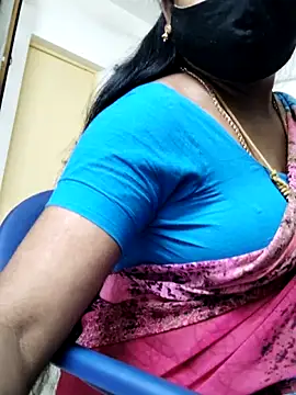 Snapshot of Tamilrojanew chatting on April 29, 2026, 5:41 pm Tamilrojanew online show from April 29, 2026, 5:41 pm