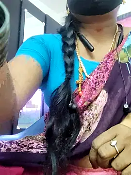 Snapshot of Tamilrojanew chatting on May 13, 2026, 7:39 am Tamilrojanew online show from May 13, 2026, 7:39 am