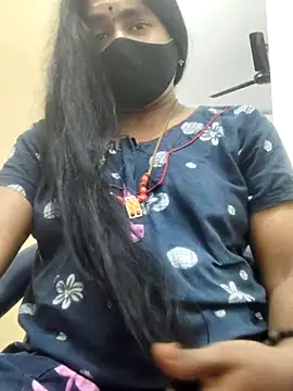 Snapshot of Tamilrojanew chatting on May 14, 2026, 10:22 am Tamilrojanew online show from May 14, 2026, 10:22 am