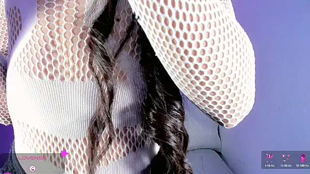 Shanelengel online show from September 12, 2025, 5:40 am