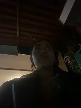 Snapshot of Little_aphrodite chatting on February 10, 2025, 11:34 pm Little aphrodite online show from February 10, 2025, 11:34 pm