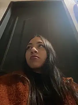 Snapshot of Little_aphrodite chatting on February 17, 2025, 5:14 am Little aphrodite online show from February 17, 2025, 5:14 am