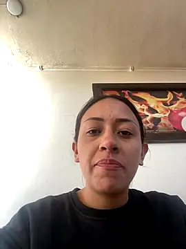 Snapshot of Little_aphrodite chatting on September 21, 2025, 8:43 pm Little aphrodite online show from September 21, 2025, 8:43 pm