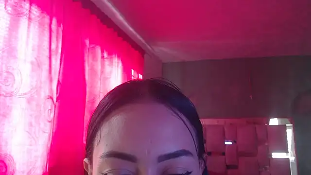 Little aphrodite online show from December 14, 2025, 8:02 pm