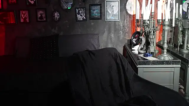 Morgan Hilll  online show from March 9, 2026, 12:20 pm