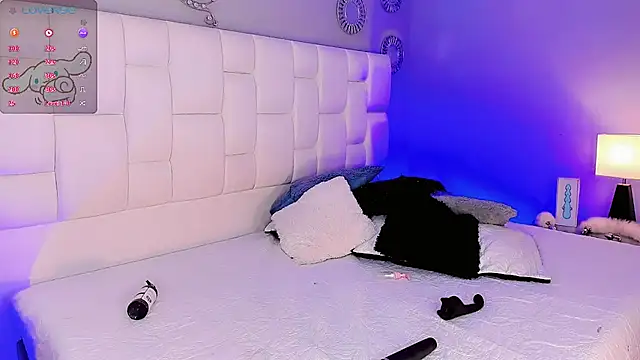 ValentinaMarinn online show from February 15, 2025, 11:36 pm