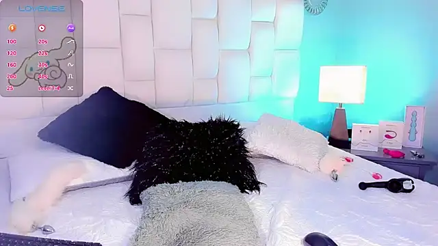 ValentinaMarinn online show from March 4, 2025, 8:38 pm