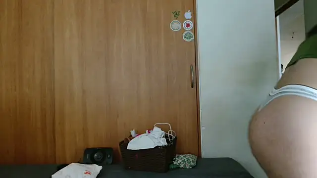 DirtyDi97 online show from September 22, 2025, 3:03 pm