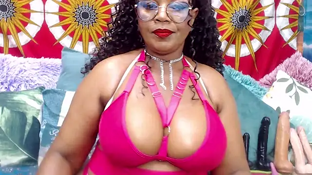 MATURExxxASS online show from June 11, 2026, 12:36 pm