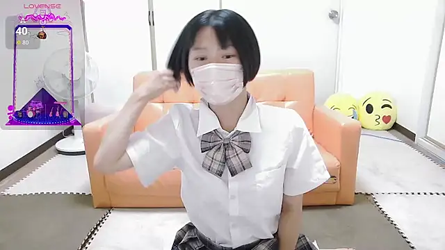 Snapshot of minamina1221 chatting on August 1, 2026, 5:12 pm minamina1221 online show from August 1, 2026, 5:12 pm