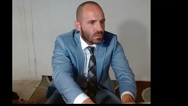 Snapshot of TheNakedPreacher chatting on December 4, 2025, 4:27 pm TheNakedPreacher online show from December 4, 2025, 4:27 pm