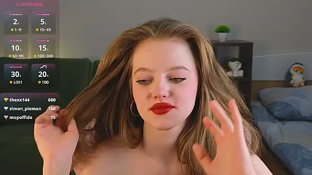 Eveleen Soleen online show from December 15, 2024, 10:47 pm