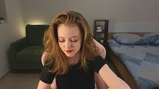 Eveleen Soleen online show from January 15, 2025, 8:37 pm