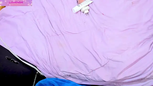 Snapshot of Natalystevens chatting on December 3, 2024, 5:45 pm Natalystevens online show from December 3, 2024, 5:45 pm