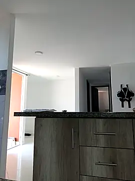 vanyacam  online show from February 20, 2025, 8:58 pm