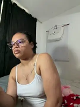 Snapshot of angela_angels_ chatting on May 30, 2026, 1:08 pm angela angels online show from May 30, 2026, 1:08 pm
