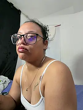 Snapshot of angela_angels_ chatting on July 12, 2026, 10:56 pm angela angels online show from July 12, 2026, 10:56 pm