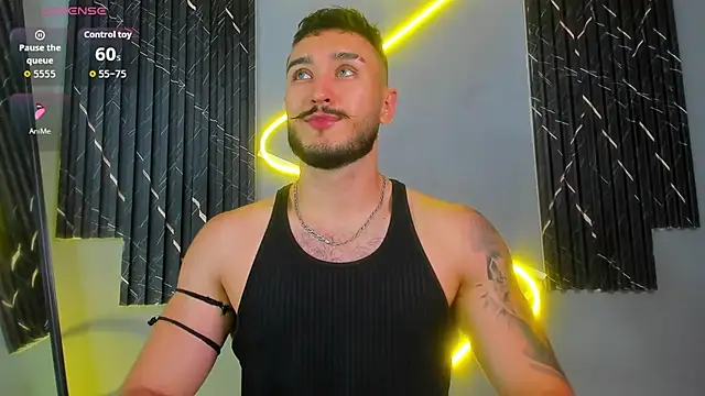 Snapshot of Zionmattis chatting on September 9, 2025, 1:27 am Zionmattis online show from September 9, 2025, 1:27 am