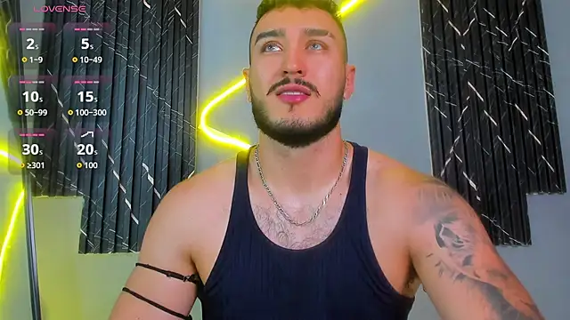 Snapshot of Zionmattis chatting on September 24, 2025, 1:31 am Zionmattis online show from September 24, 2025, 1:31 am