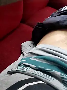 Snapshot of Juliano69xv chatting on November 13, 2025, 12:59 pm Juliano69xv online show from November 13, 2025, 12:59 pm