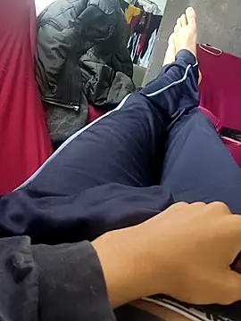 Juliano69xv online show from January 9, 2026, 12:52 pm