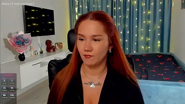 VasilisaHaas online show from October 21, 2025, 10:32 pm