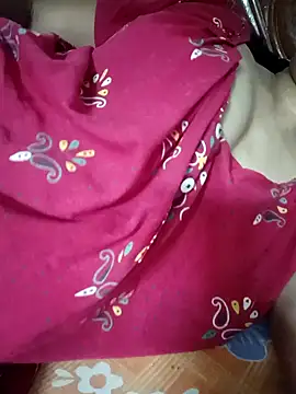 lakey91girl online show from December 9, 2024, 2:49 pm