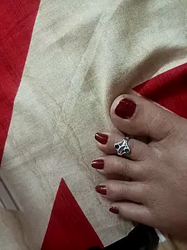 lakey91girl online show from February 23, 2026, 4:59 pm