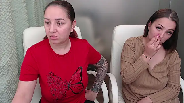 Snapshot of Amy--Samy chatting on March 10, 2025, 3:20 pm Amy--Samy online show from March 10, 2025, 3:20 pm