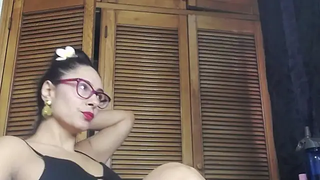 Snapshot of marilynetthan chatting on February 19, 2025, 2:12 pm marilynetthan online show from February 19, 2025, 2:12 pm