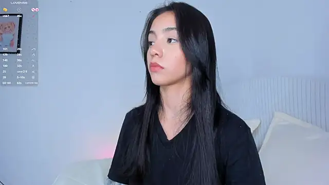 Snapshot of PettyCloeh chatting on March 13, 2025, 9:05 pm PettyCloeh online show from March 13, 2025, 9:05 pm