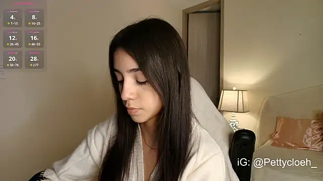 PettyCloeh online show from December 3, 2025, 9:46 pm