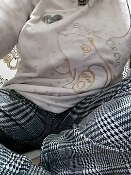 3ahhd online show from March 14, 2025, 11:53 pm